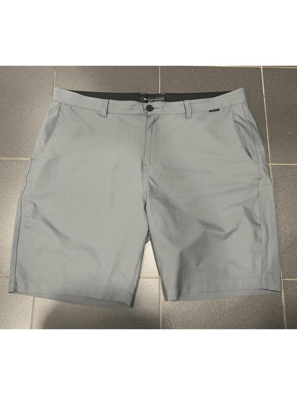 Travis Mathew Wanderlust Shorts 7” Inseam Men’s Size 40 Dark Gray